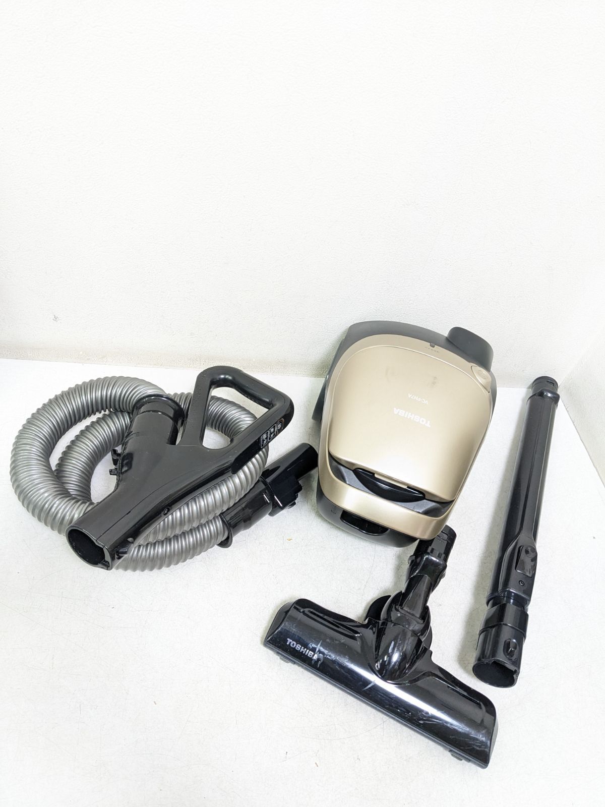 TOSHIBA VC-PH7A-N 紙パック式掃除機 2020年製 - メルカリ