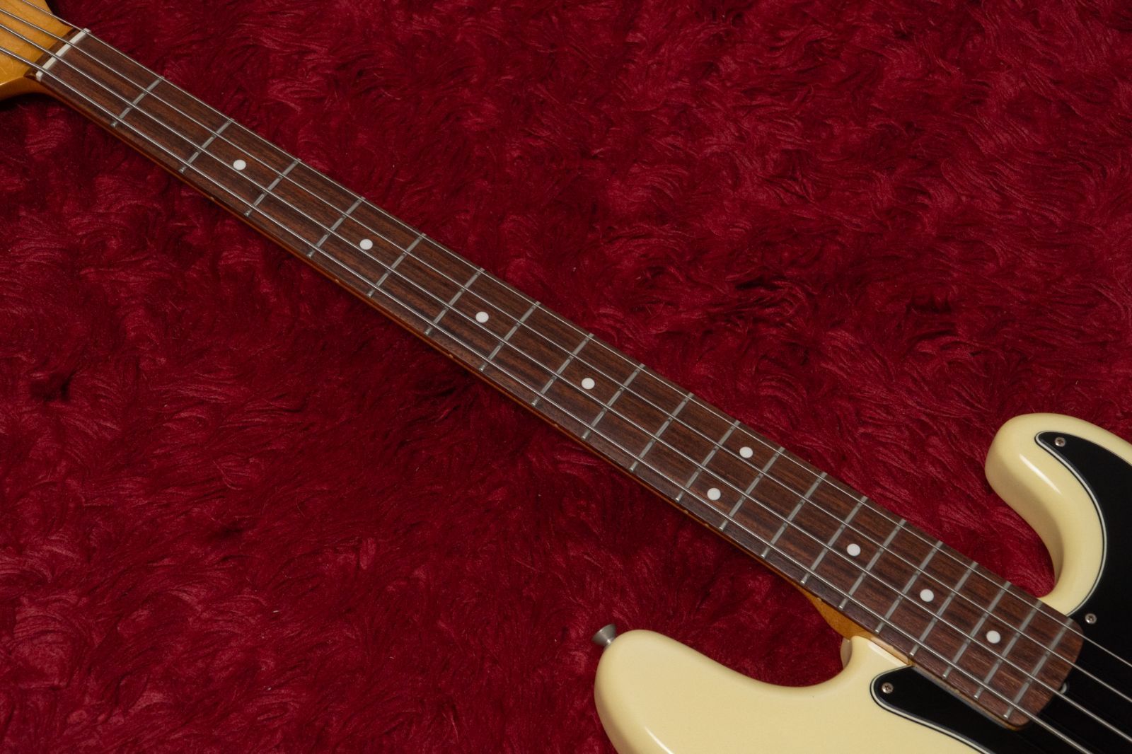 used】Fender Japan / PB70-70US OWH 1997~2000 4.000kg #O037091