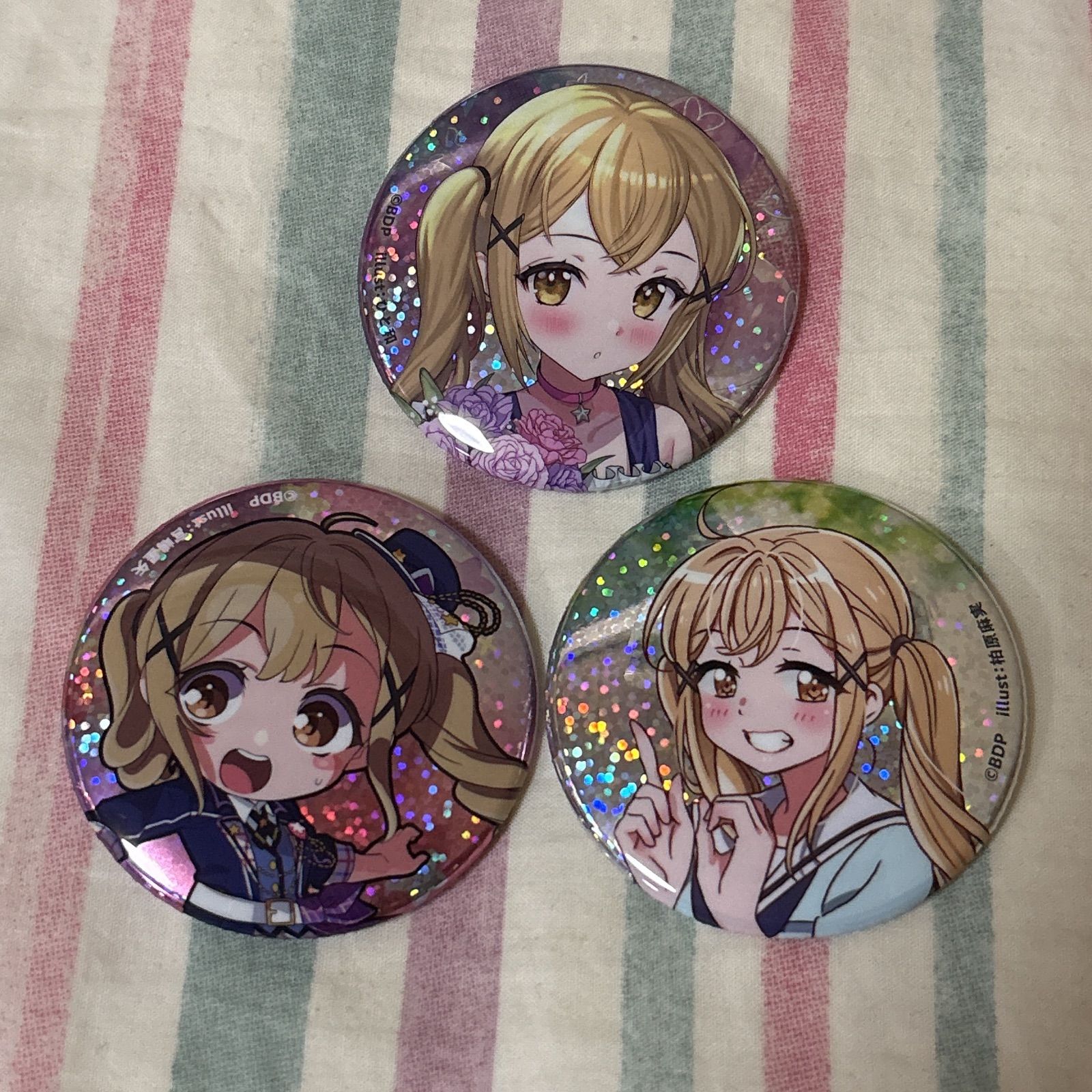 バンドリ Poppin'Party 活動10周年記念 缶バッジ 市ヶ谷有咲 - メルカリ