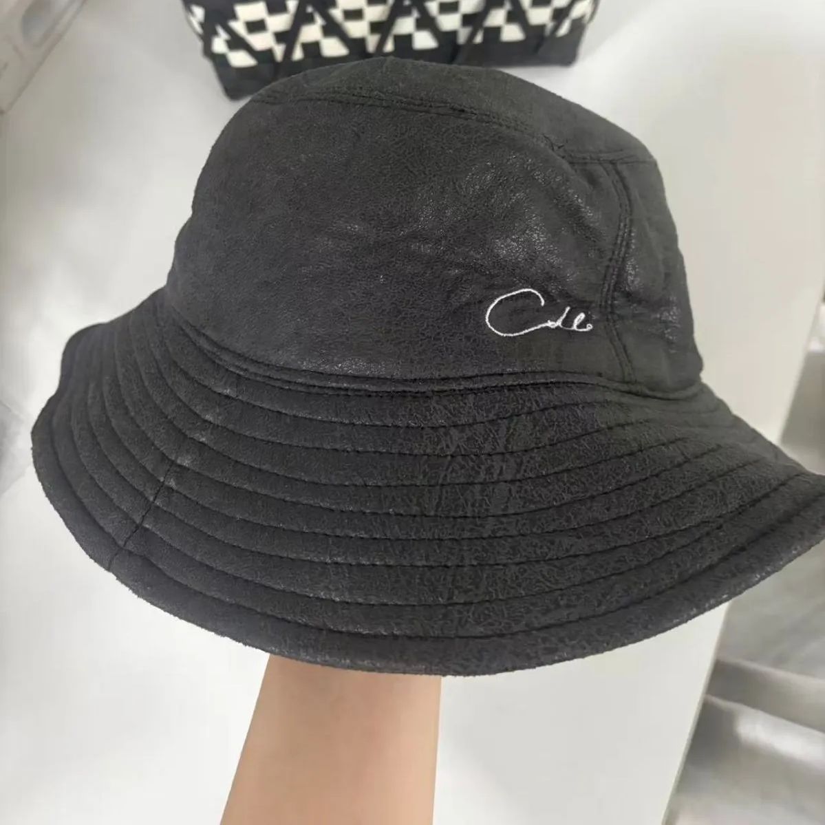 CDL ADDITION ADELAIDE バケットハット 登坂広臣 - メルカリ