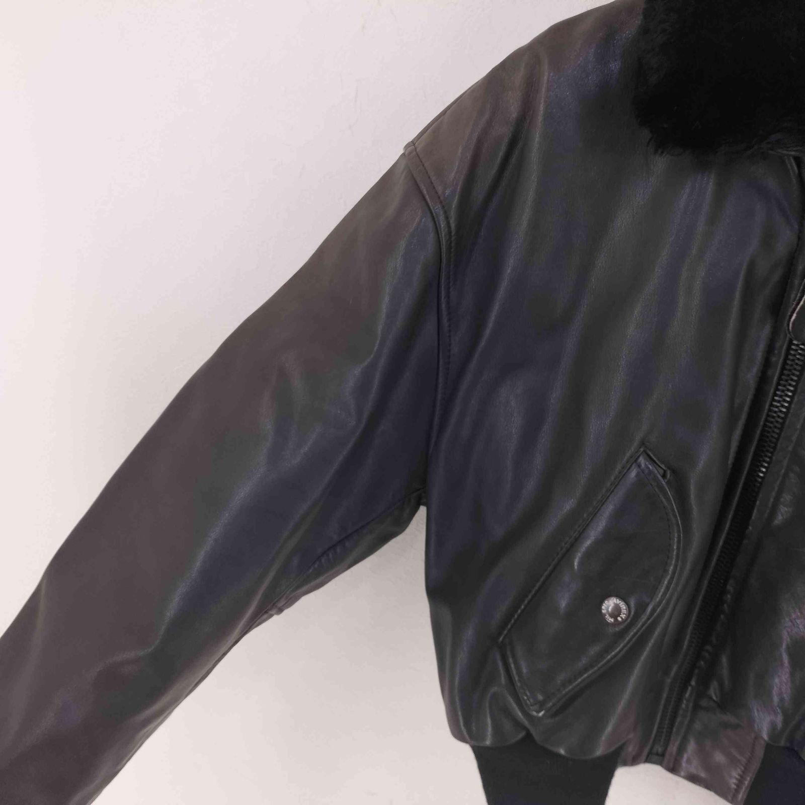 アヴィレックス AVIREX USA製 B-15 レザーフライトジャケット メンズ