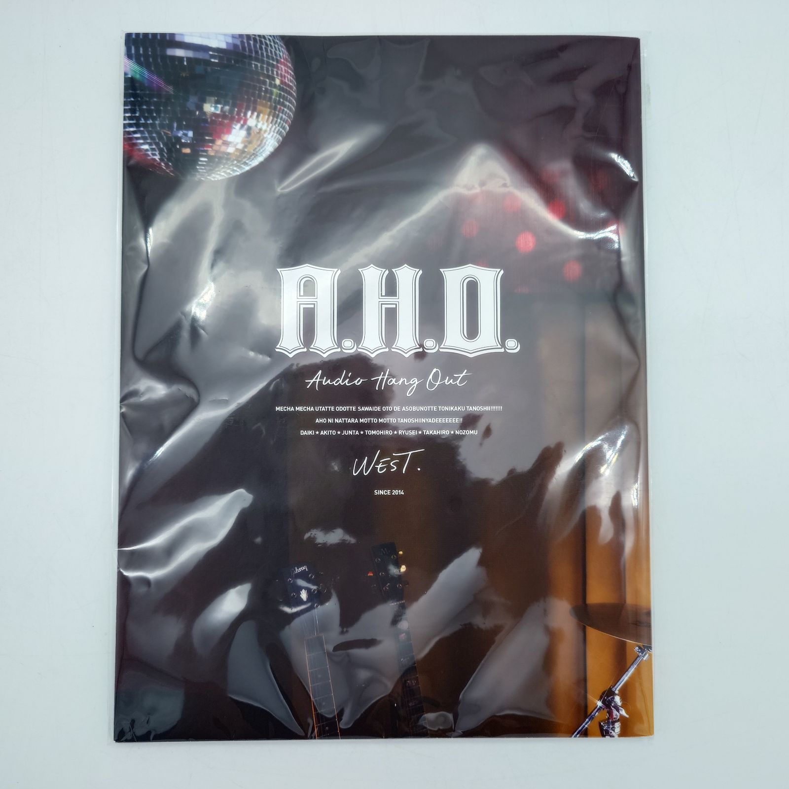 WEST パンフレット 7 WEST. LIVE TOUR 2025 A.H.O.パンフレット 中古本 - メルカリ