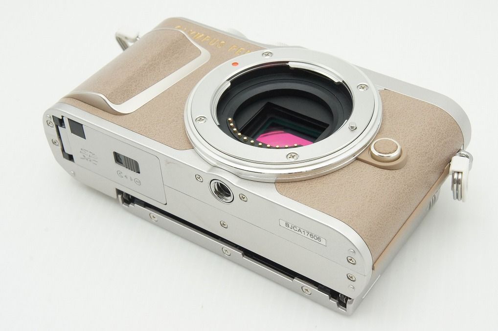 美品 OLYMPUS PEN E-PL10 + M.ZUIKO DIGITAL ED 14-42mm F3.5-5.6 EZ