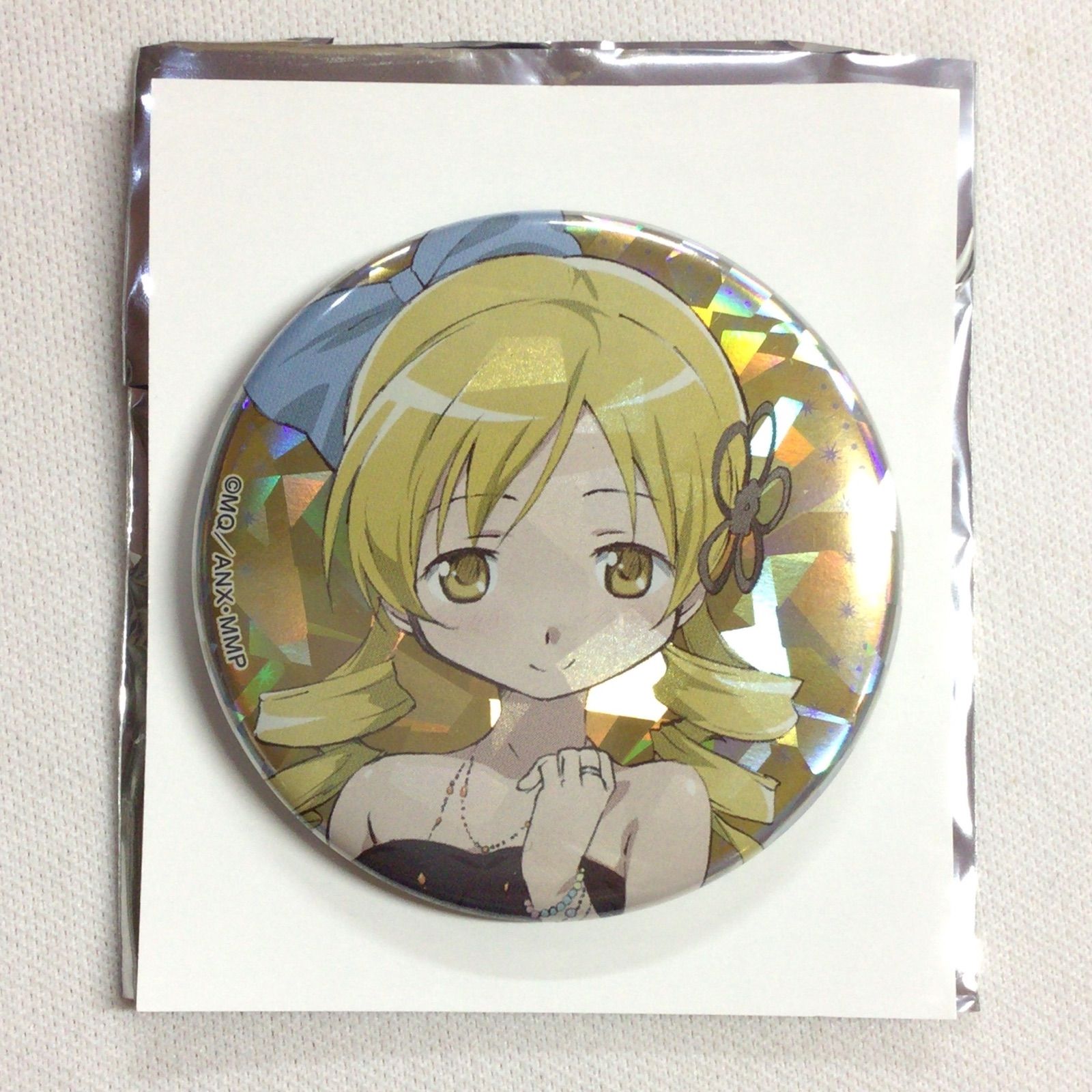 巴マミ　ホログラム缶バッジ　１２個　まどか☆マギカ　まどマギ　マギアレコード 魔法少女まどか☆マギカ 巴マミ ホログラム 缶バッジ - メルカリ