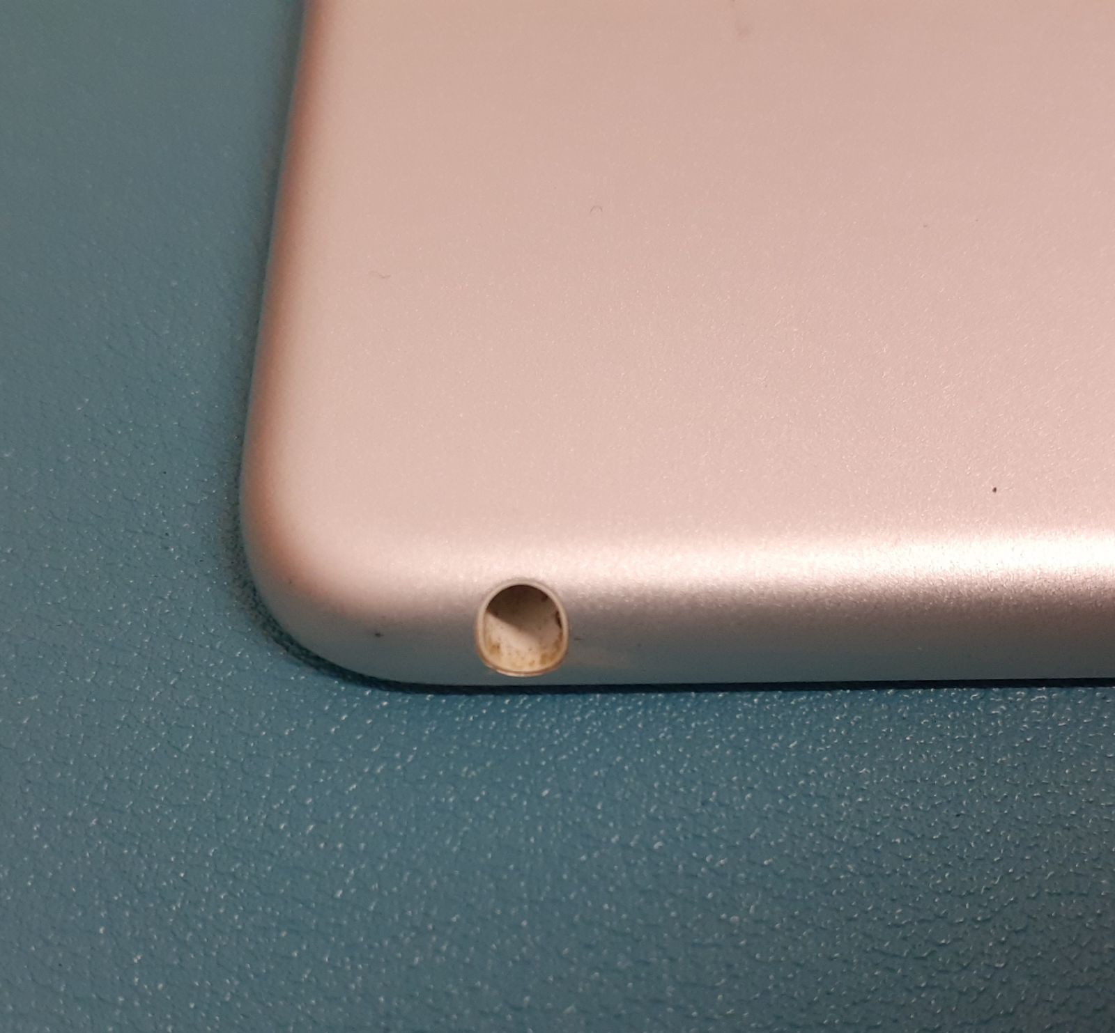 2612N04】iPad mini A1538 本体のみ 中古 - メルカリ