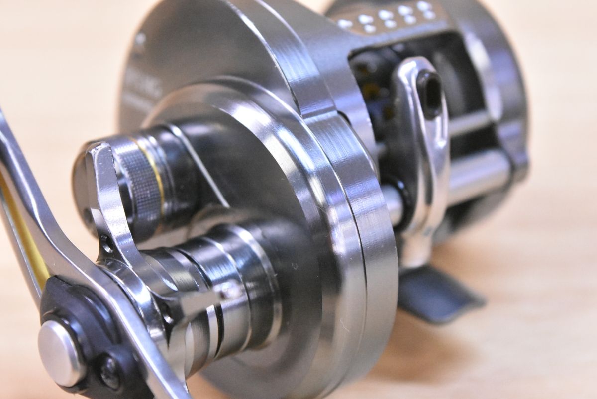 シマノ 17 カルカッタコンクエスト BFS HG ベイトリール SHIMANO