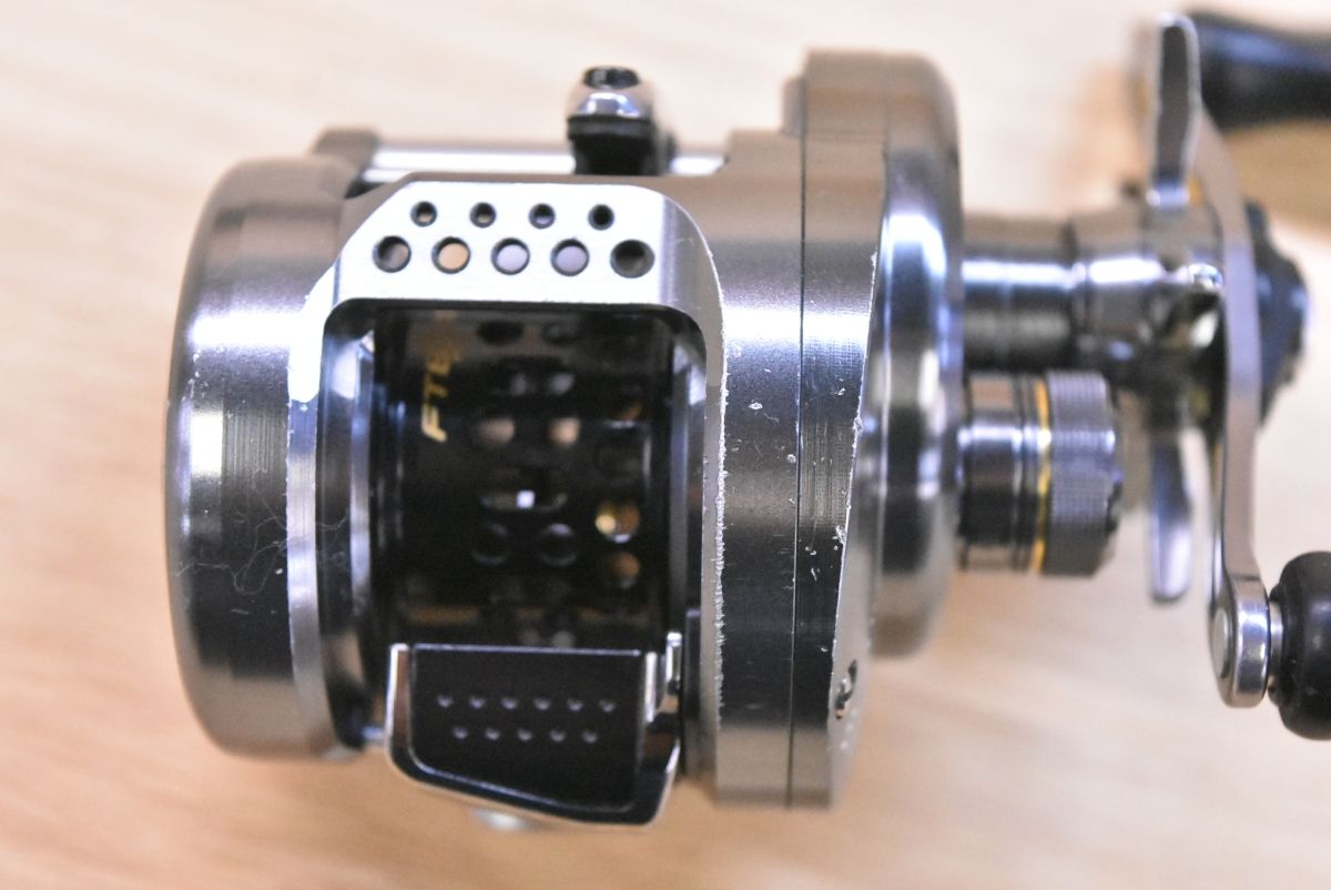 シマノ 17 カルカッタコンクエスト BFS HG ベイトリール SHIMANO