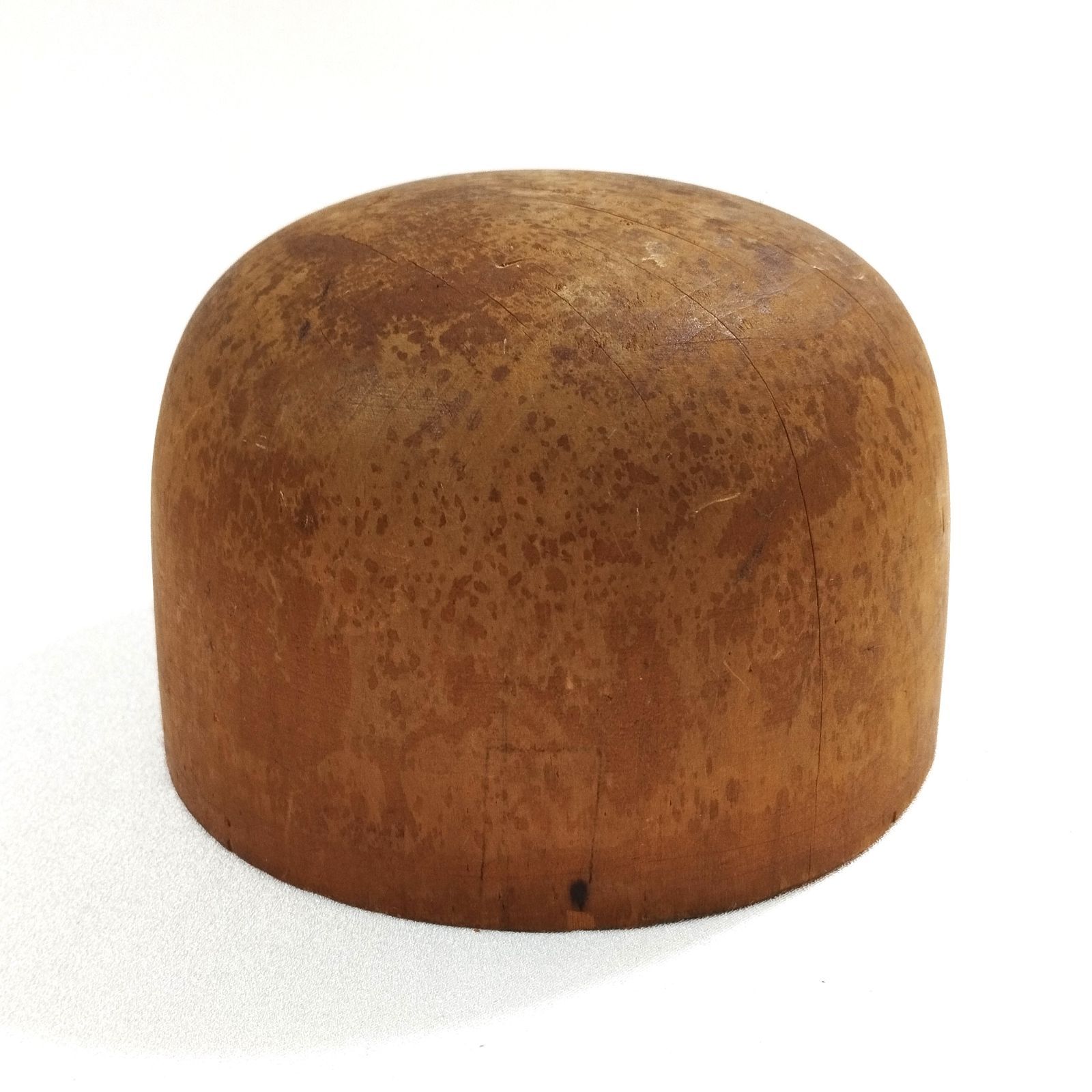 中古木型 中丸角クラウン 57㎝ 高さ約11㎝ NO25 - メルカリ