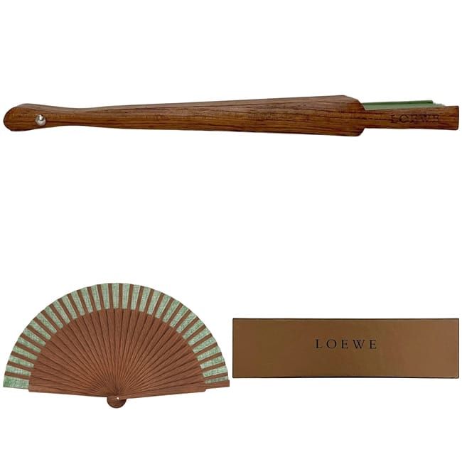 ロエベ 扇子 ブラウン グリーン アナグラム 美品 せんす ウッド - メルカリ