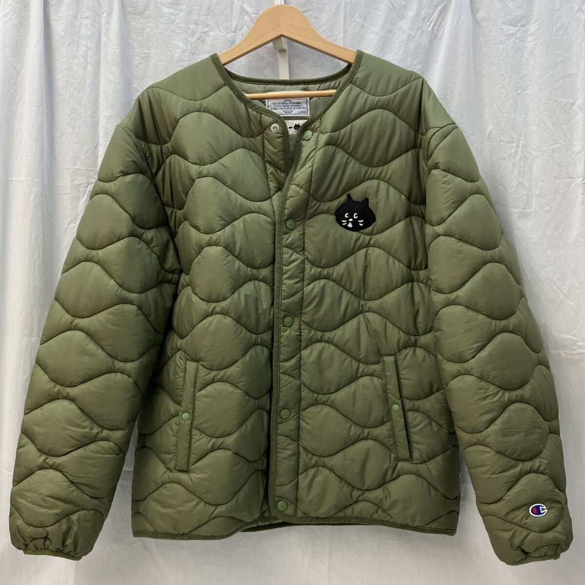 【新品】にゃーchampionコラボ　キルティングジャケット 新品】にゃーchampionコラボ キルティングジャケット - メルカリ