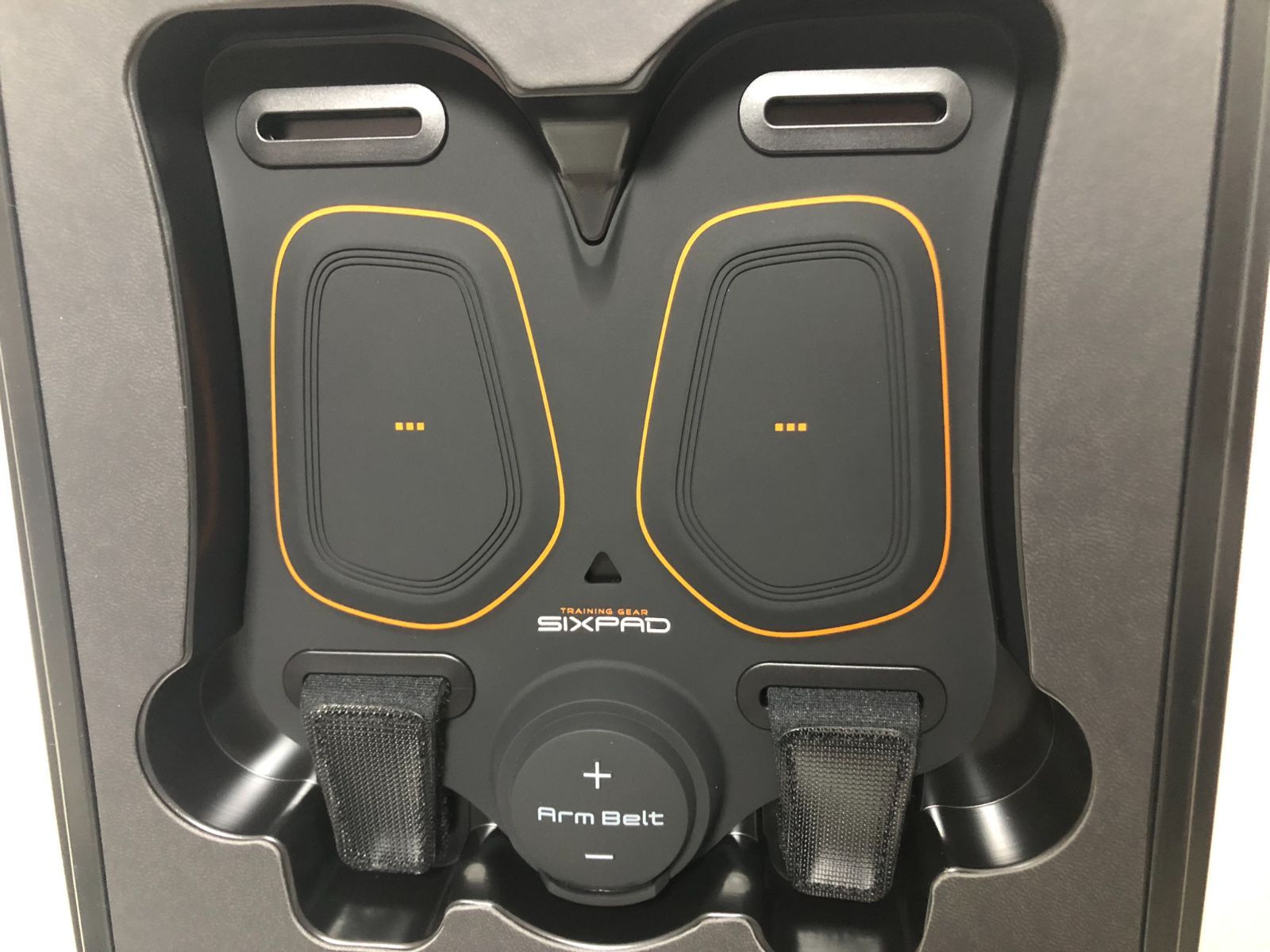 未使用 SIXPAD シックスパッド アームベルト 腕用 EMS - メルカリ