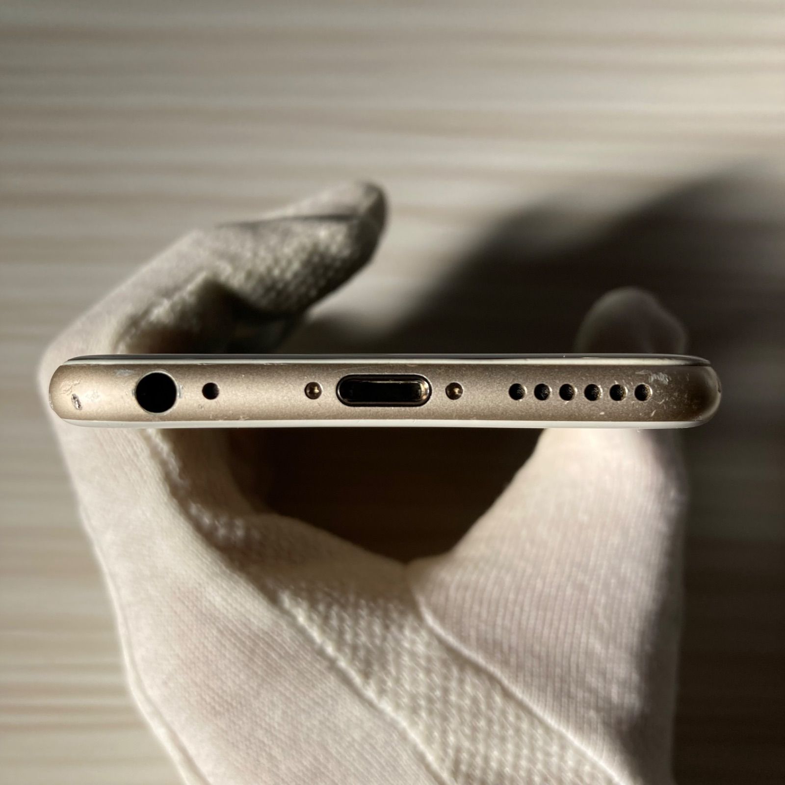 iPhone6 64GB GOLD バッテリー82% au - メルカリ