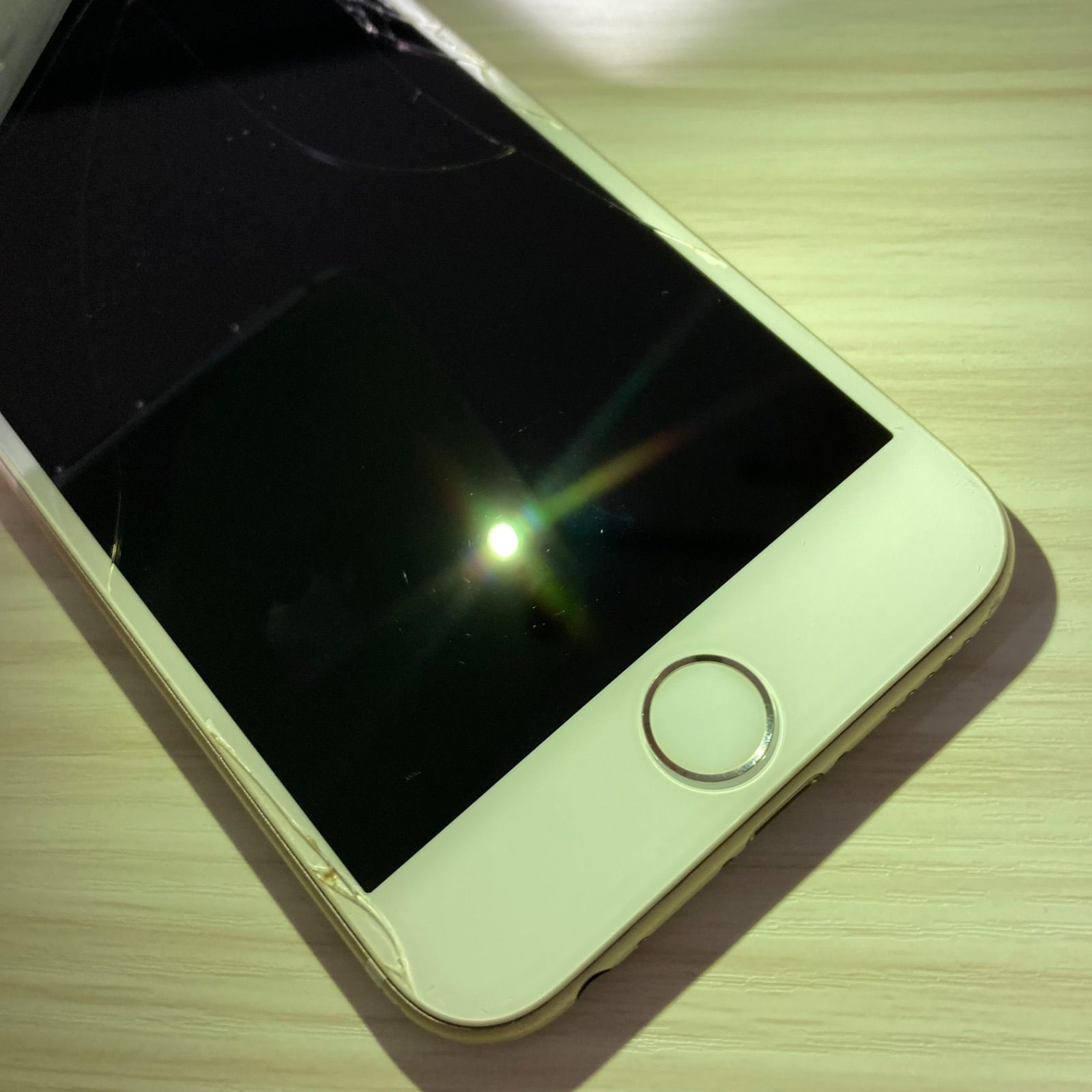 iPhone6 64GB GOLD バッテリー82% au - メルカリ