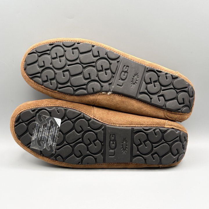 新品】UGG モカシンスリッポン ムートンシューズ チェスナット USA9