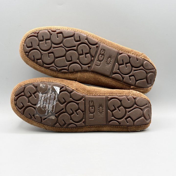 UGG モカシンスリッポン ムートンシューズ チェスナット USA6/JP23cm