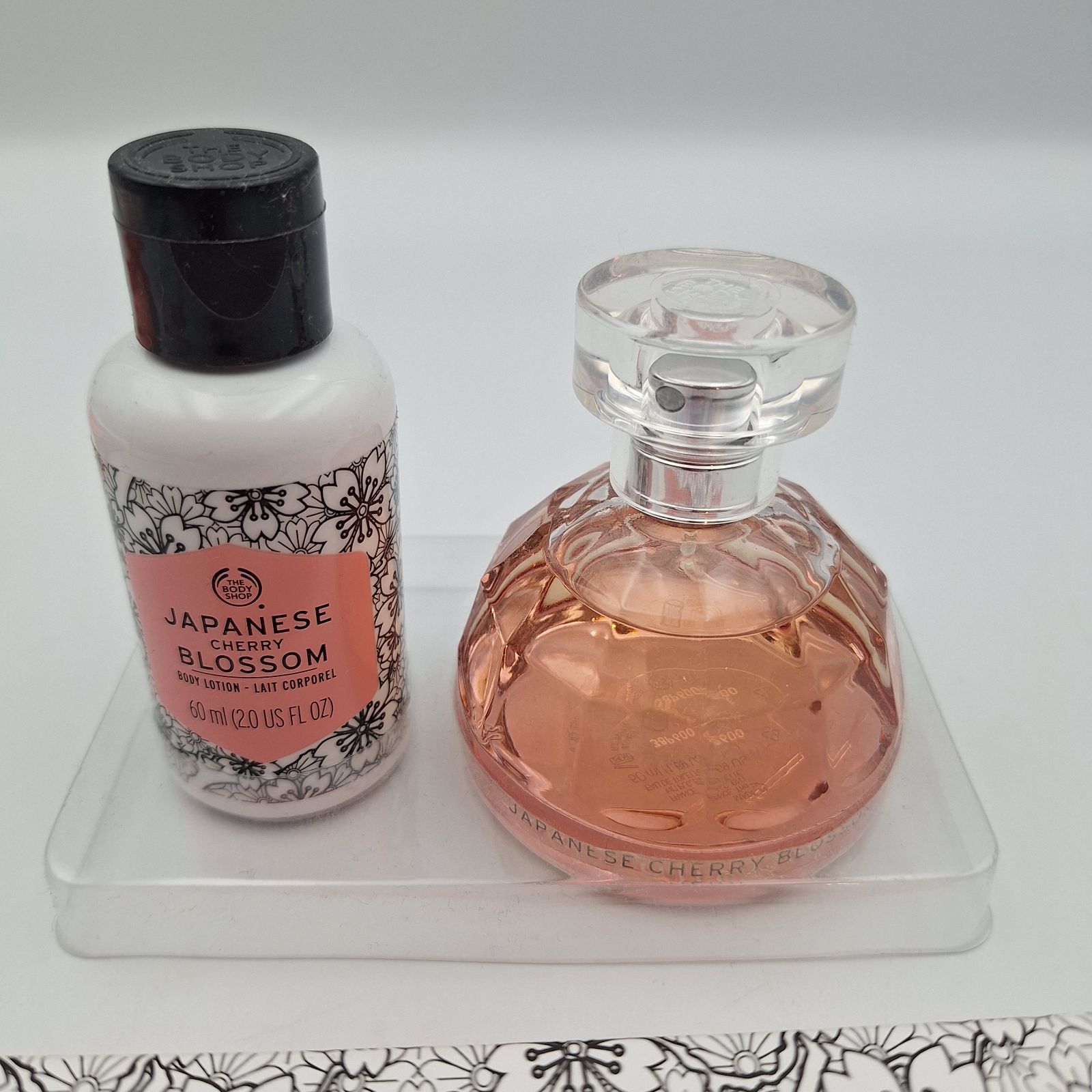 ザボディショッ ジャパニーズチェリーブロッサム オードトワレ 香水