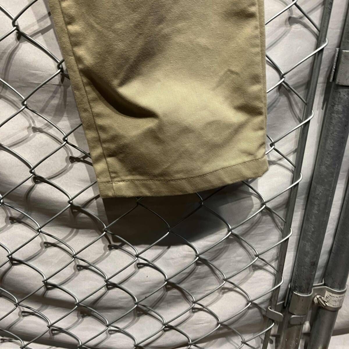 Supreme チノパン ワークパンツ size 32 ベージュ シュプリーム - メルカリ