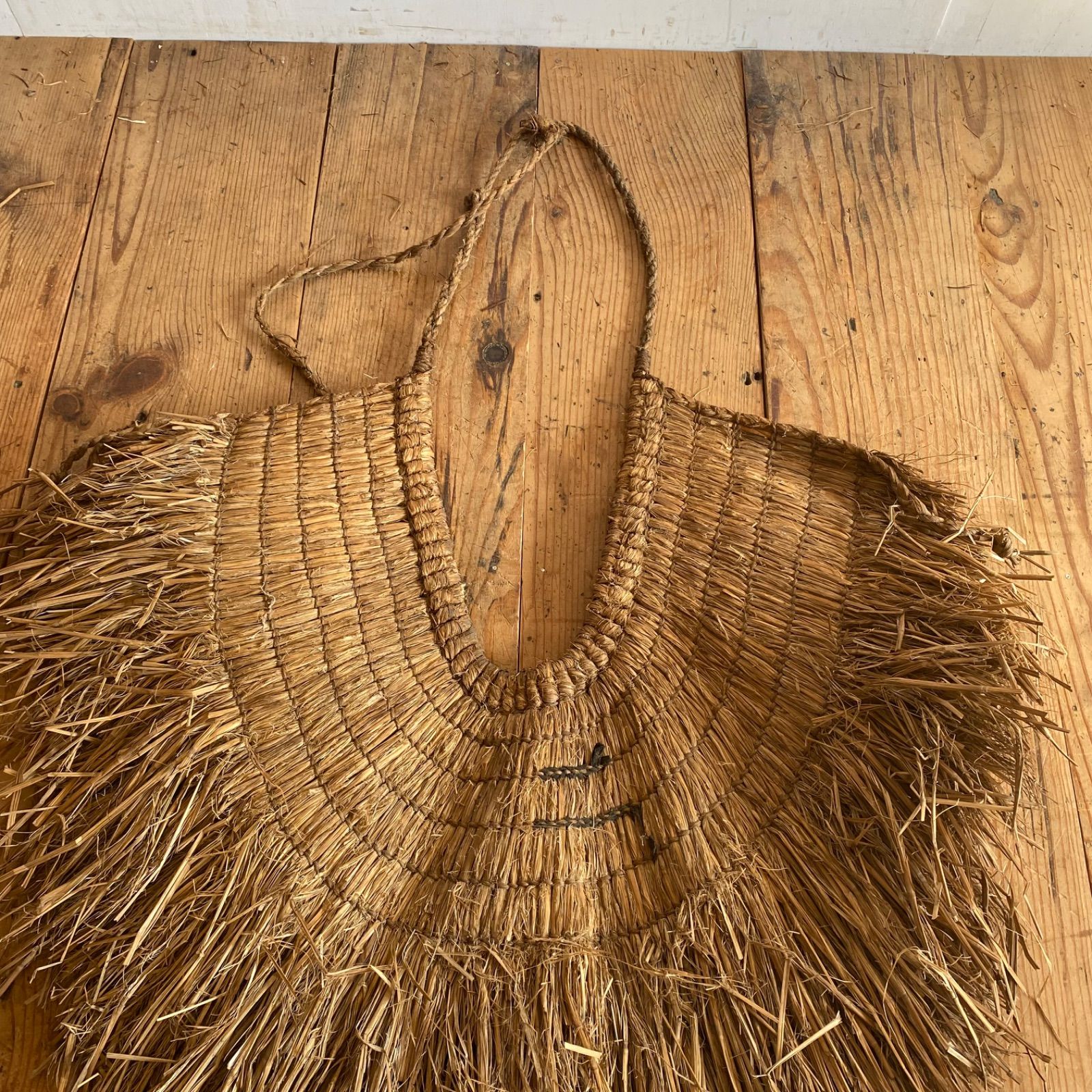 アンティーク 藁蓑 蓑 みの 民藝 民具 オブジェ y565 - メルカリ