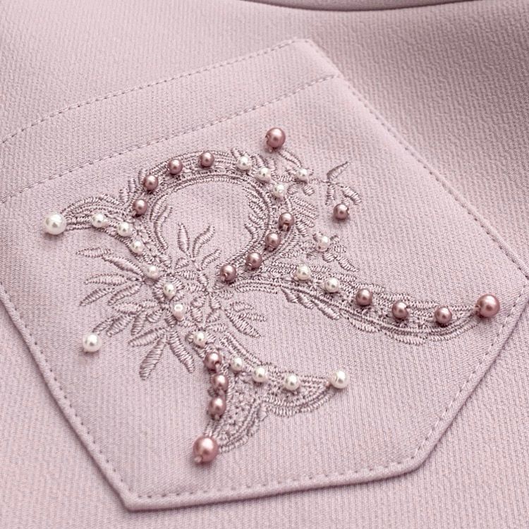 Rene ルネ 襟付きロングジレ R刺繍 ピンク 34 6216150 - メルカリ