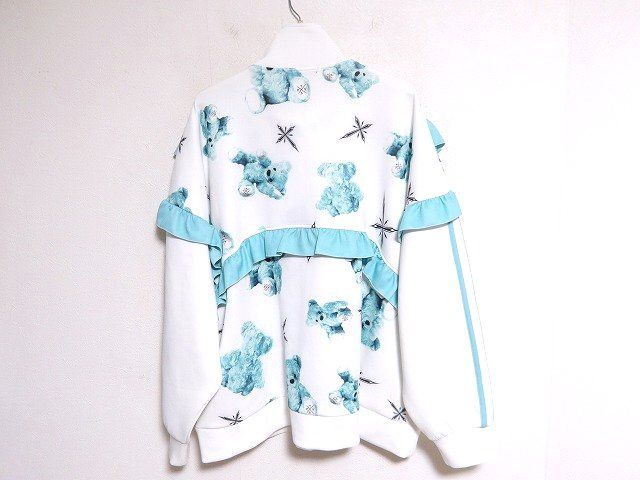 TRAVAS TOKYO（トラヴァストウキョウ）くま総柄フリルトラック