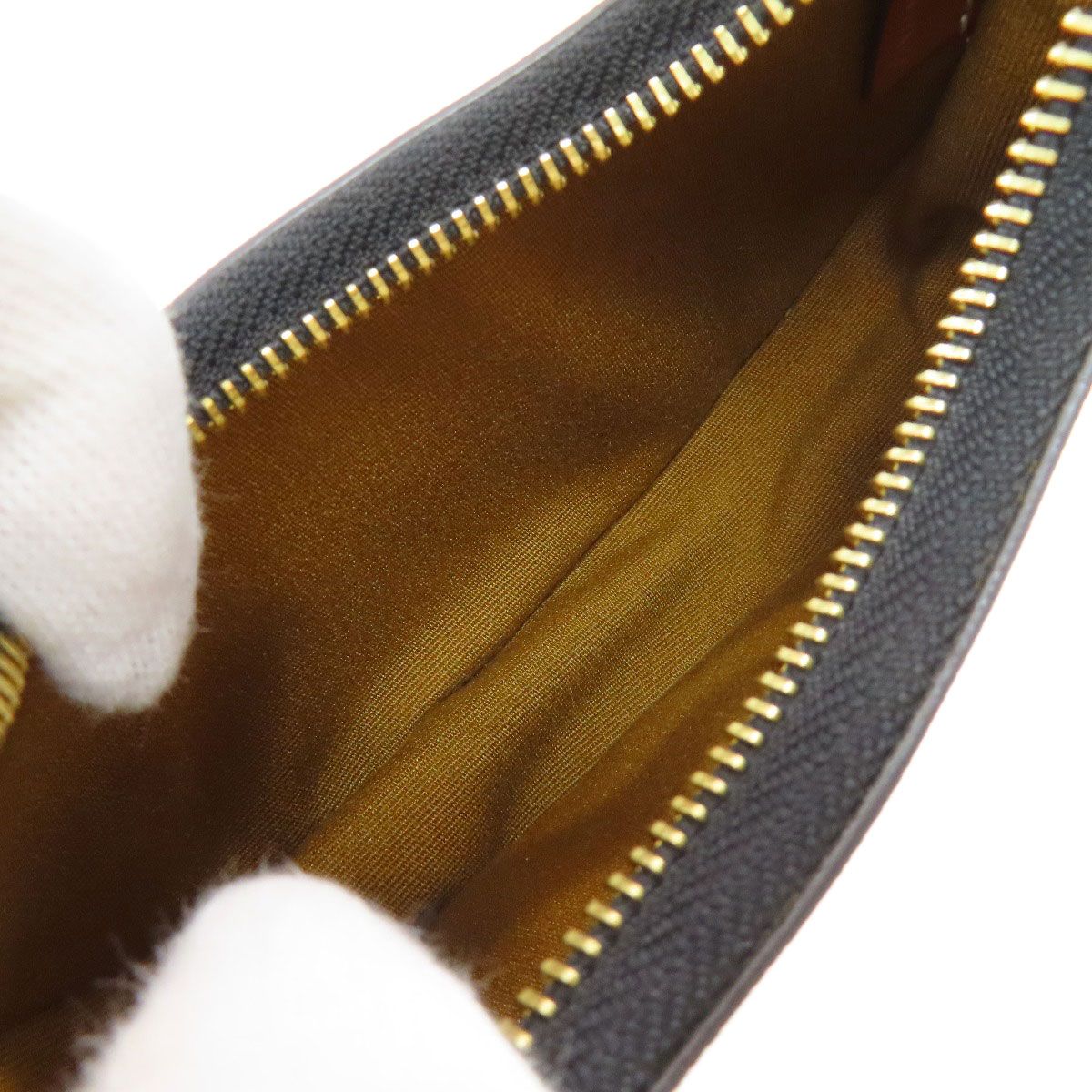 【CELINE】アクセサリーポーチ　マカダム柄　ゴールド金具　ベージュ　PVC CELINE】アクセサリーポーチ マカダム柄 ゴールド金具 ベージュ PVC