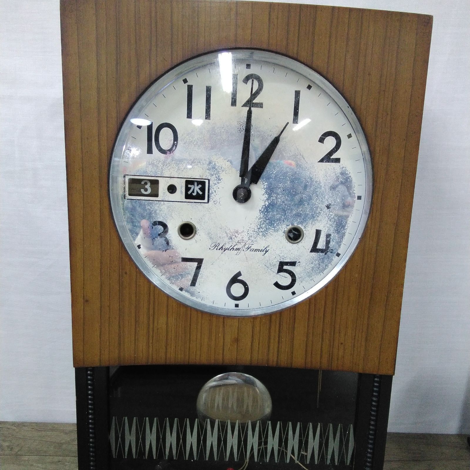リズム社　ゼンマイ式振り子時計 ボンボン時計 新品未使用　長期保管品　昭和39年 リズム時計工業 振り子時計 ゼンマイ式 カギ付き 日付曜日表示 柱時計