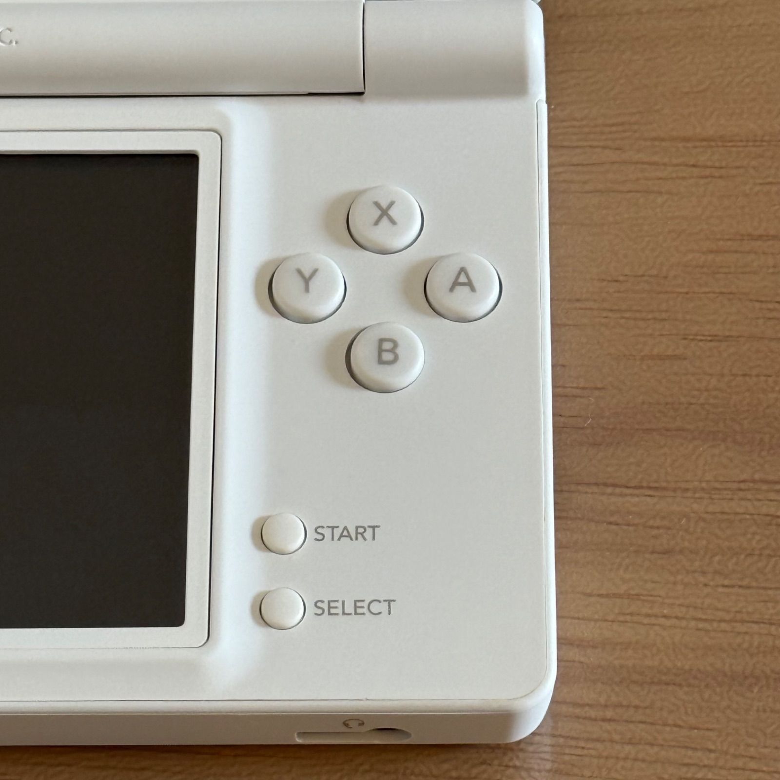 1-130【ほぼ未使用】ニンテンドーDSi ホワイト - メルカリ