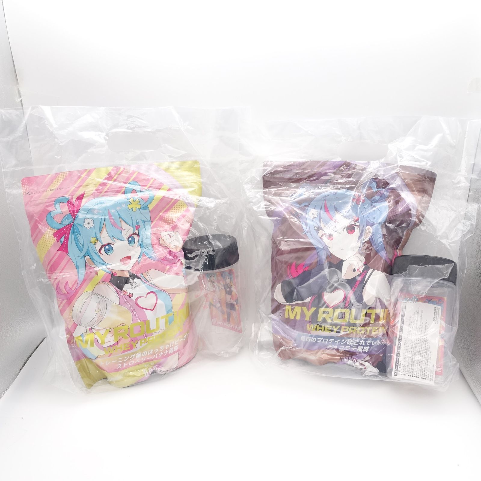 DECO*27×初音ミク×マイルーティーン プロテイン 2点セット シェーカー 特典カード付 セット デコミク ダークネス トレーニング後のはっちゃけピーポーストロベリーバナナ風味 チョコラテ風味