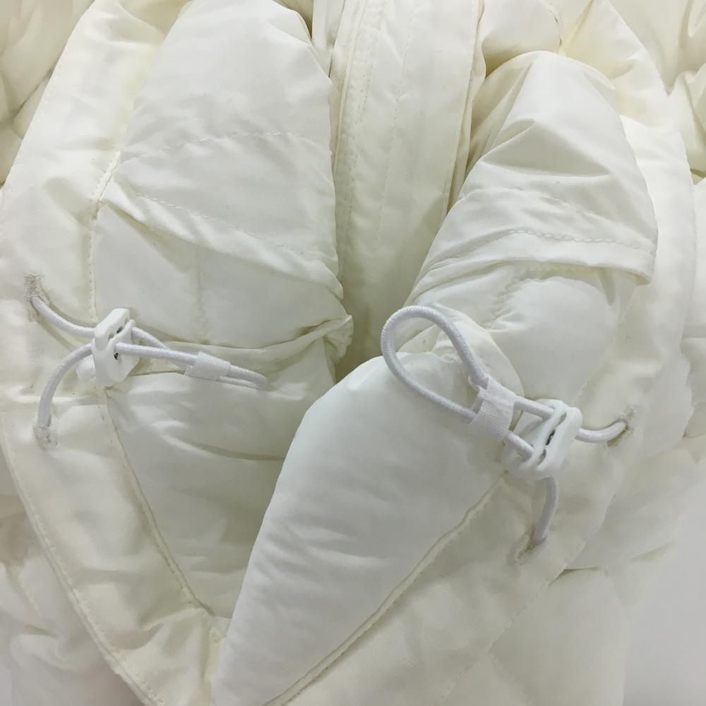 美品】パーリーゲイツ フード付中綿ジャケット 白 地模様 ロゴ黒