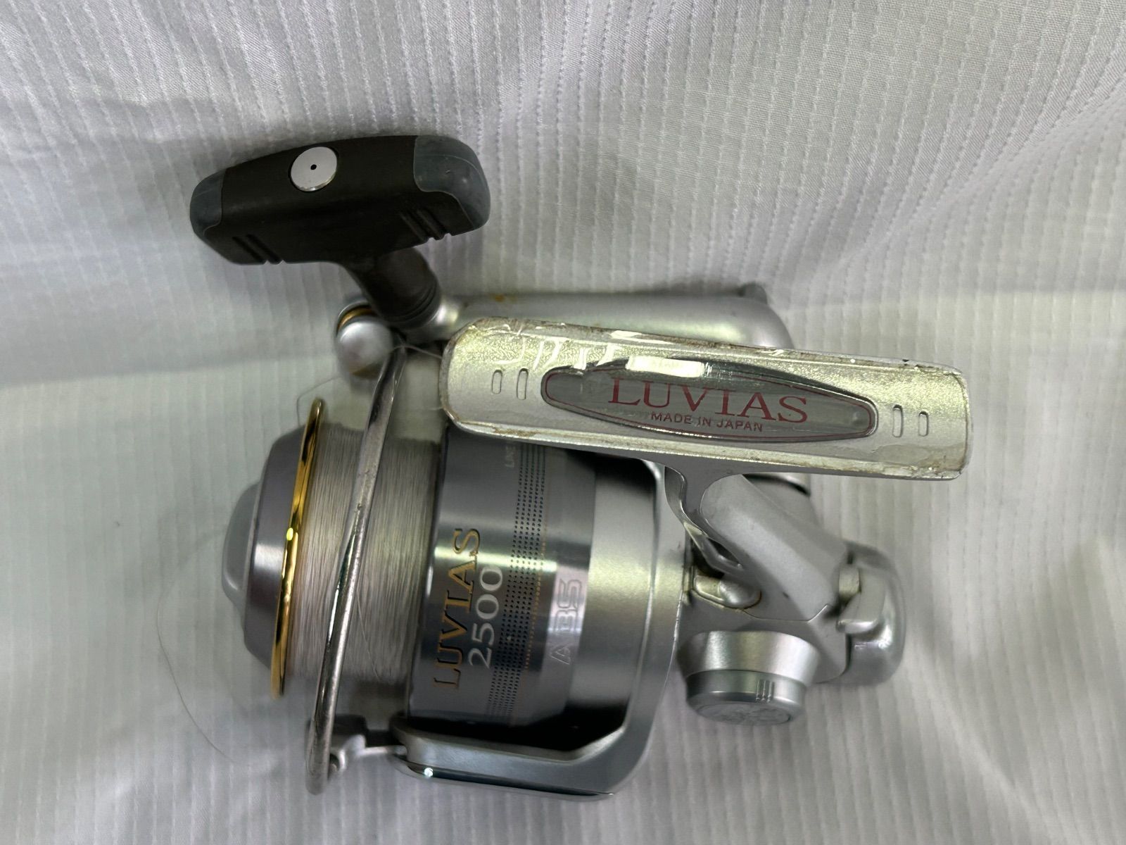 ダイワ 20 ルビアス LT2500【美品・付属品】DAIWA LUVIAS スピニング
