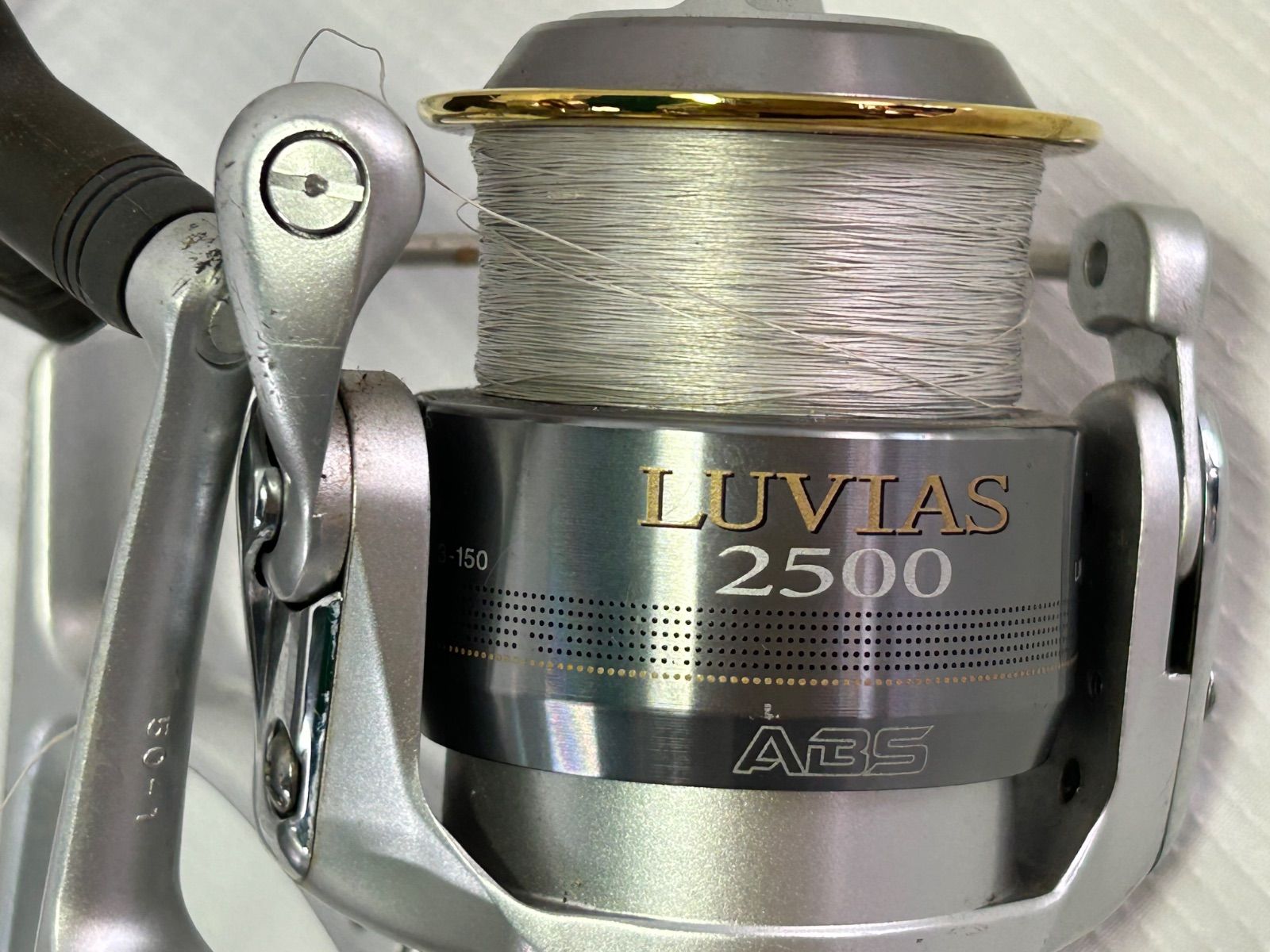 ダイワ 20 ルビアス LT2500【美品・付属品】DAIWA LUVIAS スピニング