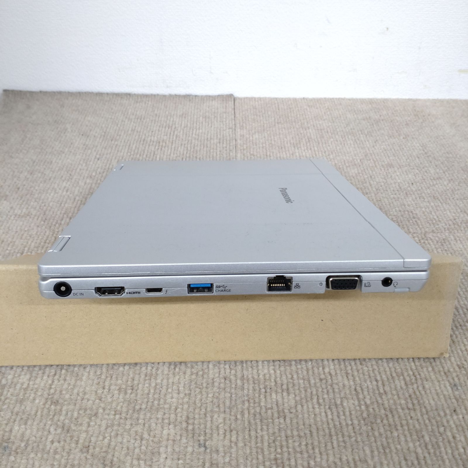 【希少モデル・外箱あり】CF-QV9 i7-10810U 16GB 256GB 希少モデル・外箱あり】CF-QV9 i7-10810U 16GB 256GB 希少モデル・外箱