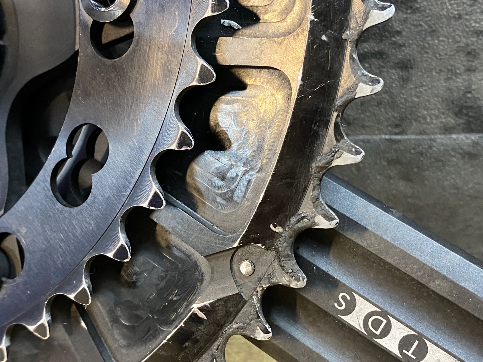 JN569 ローター ROTOR 3D クランクセット 24mmシャフト 170mm QRINGS