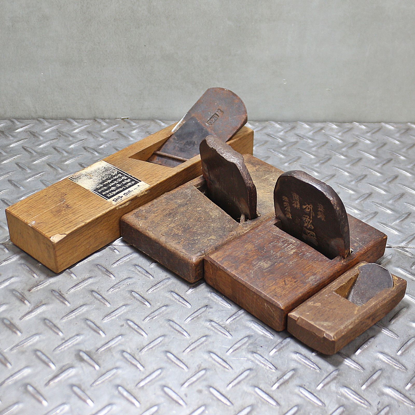 新潟発 鉋 セット 虎五郎 〇弘盃 豆鉋 秀光 カンナ 古道具 大工道具 銘あり 大工 木工 かんな まとめ売り