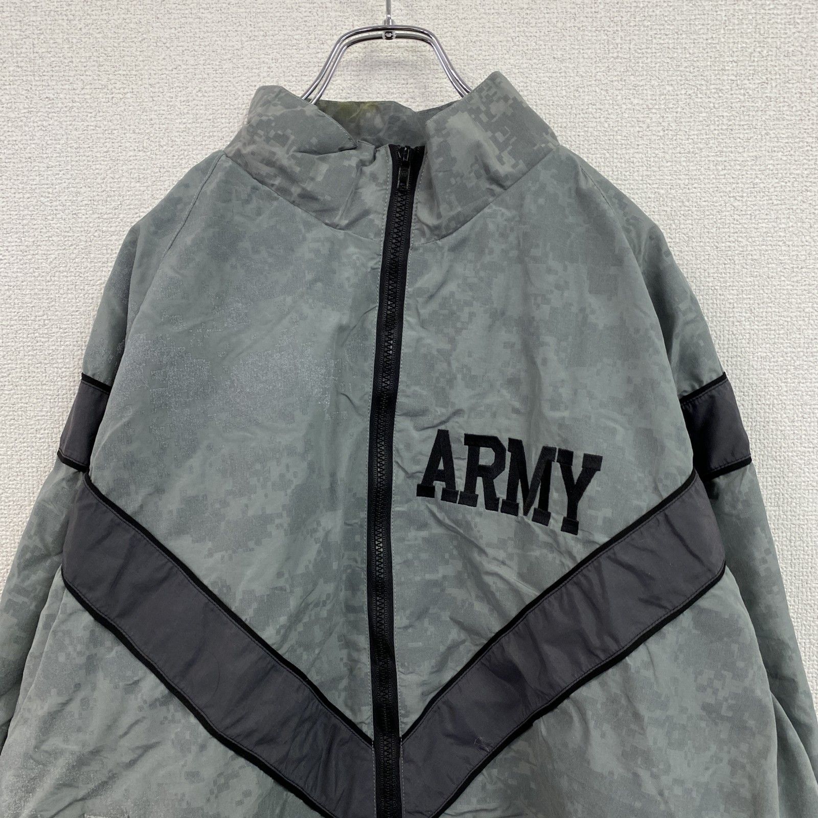 古着 used 米軍 U.S.ARMY トレーニングジャケット ナイロンジャケット 