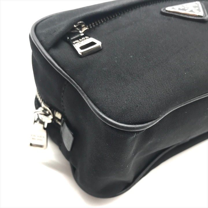 美品 PRADA プラダ ナイロン レザー 三角ロゴ ポーチ ブラック