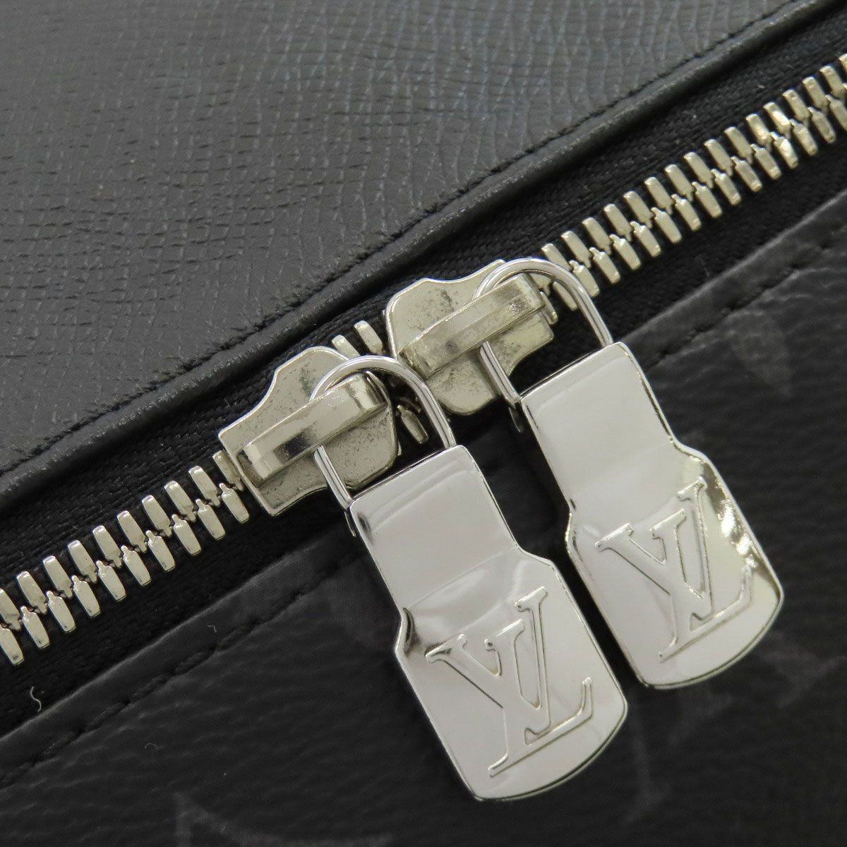 LOUIS VUITTON ルイヴィトン M30230 ディスカバリー バックパック 