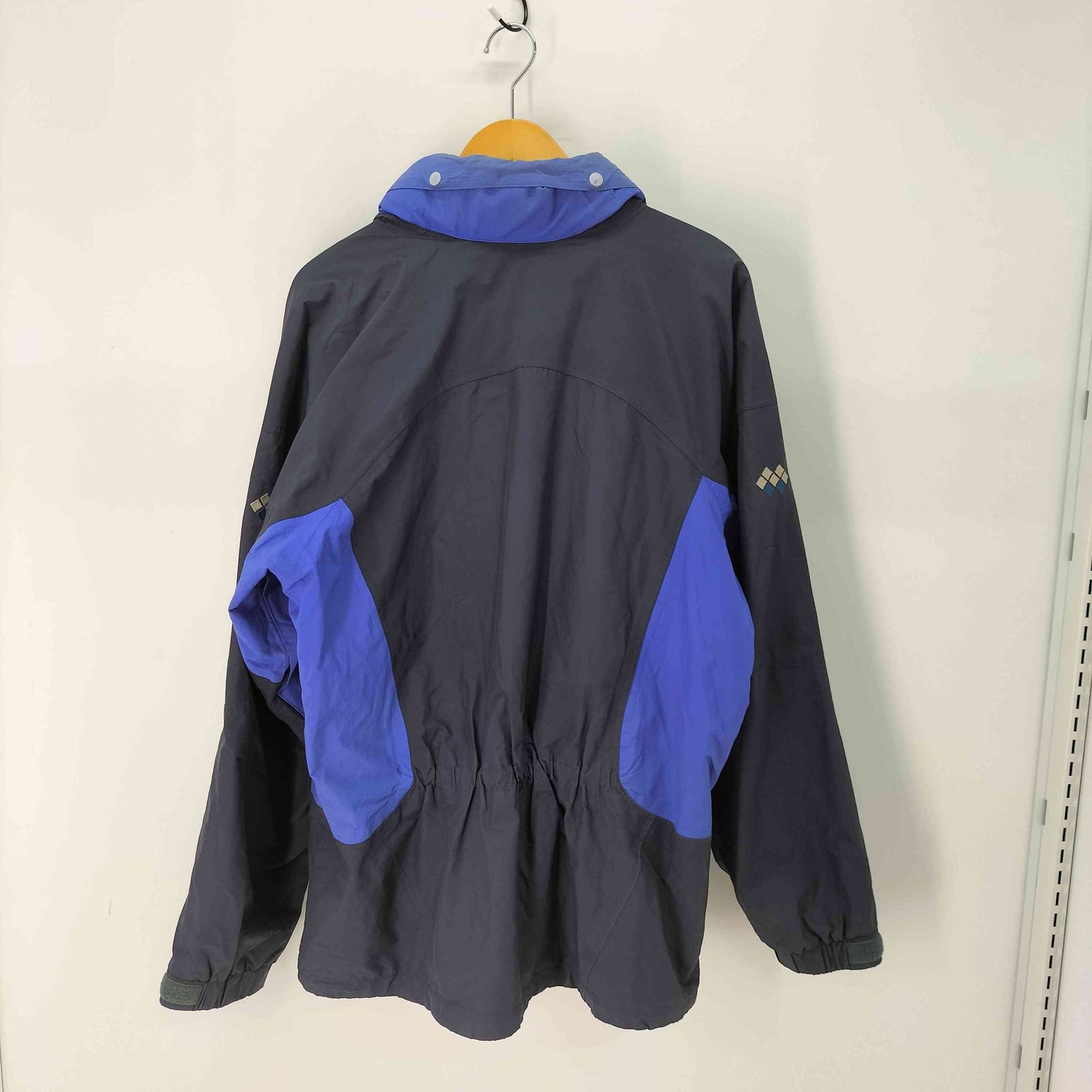 モンベル mont bell GORE-TEX THINSULATE ドロワットパーカー