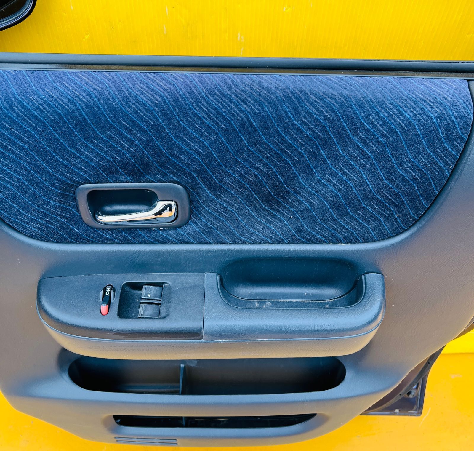 ZT-3431] ☆着払い/引き取り☆ 純正ホンダ バモス HM2 H18年式 色