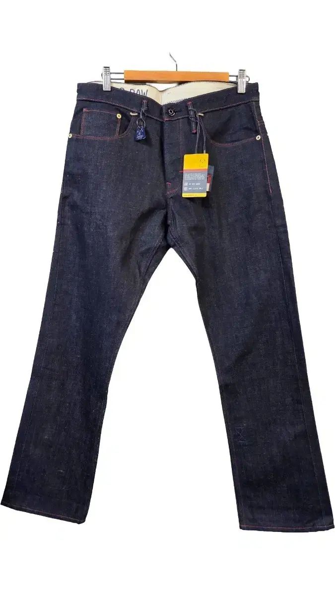 (割引価格) G-Star Raw DARK セルビッジ デニム ズボン (W33/L32)