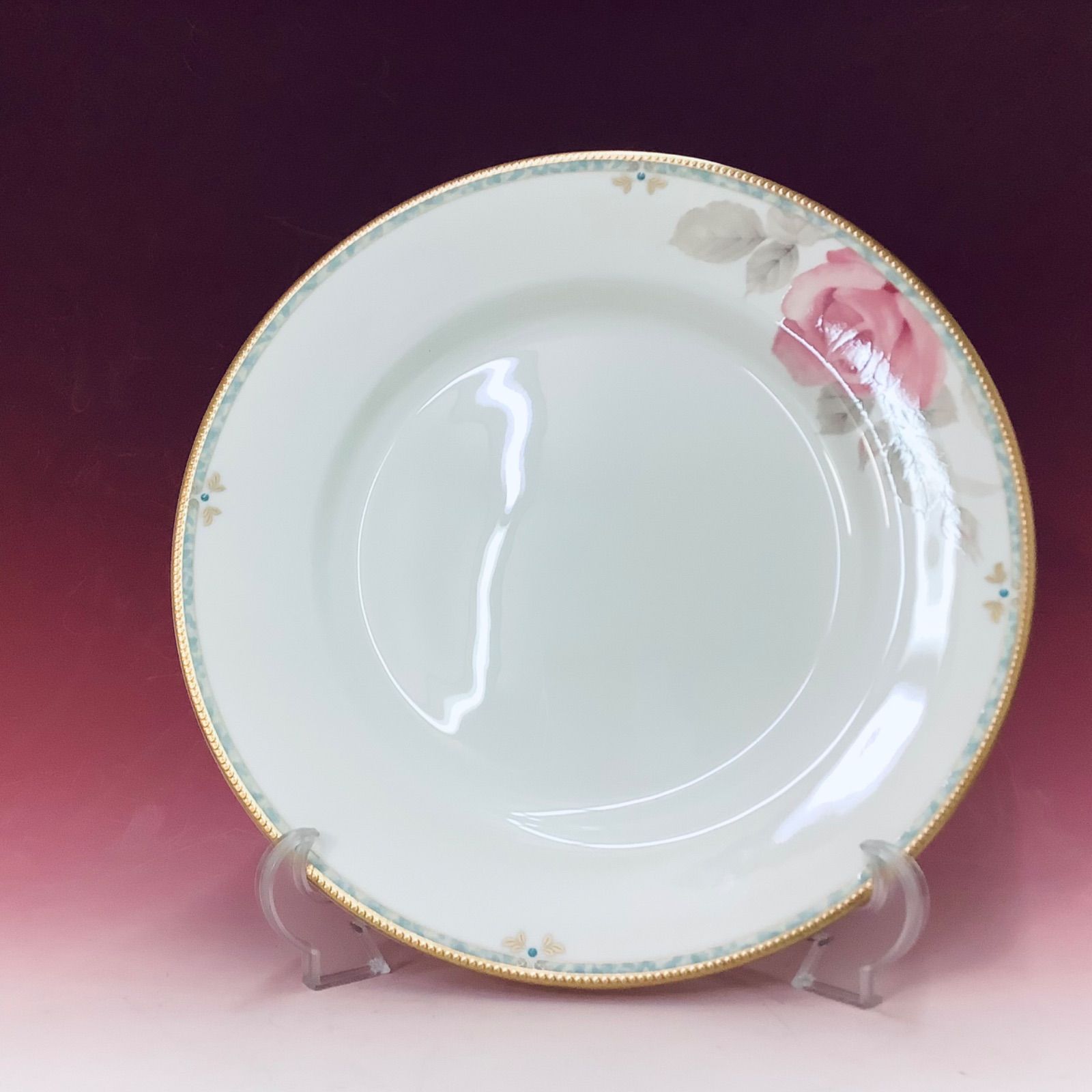 未使用品 NARUMiI ナルミ 「CARESS （カレス）」ケーキセット（大皿1枚