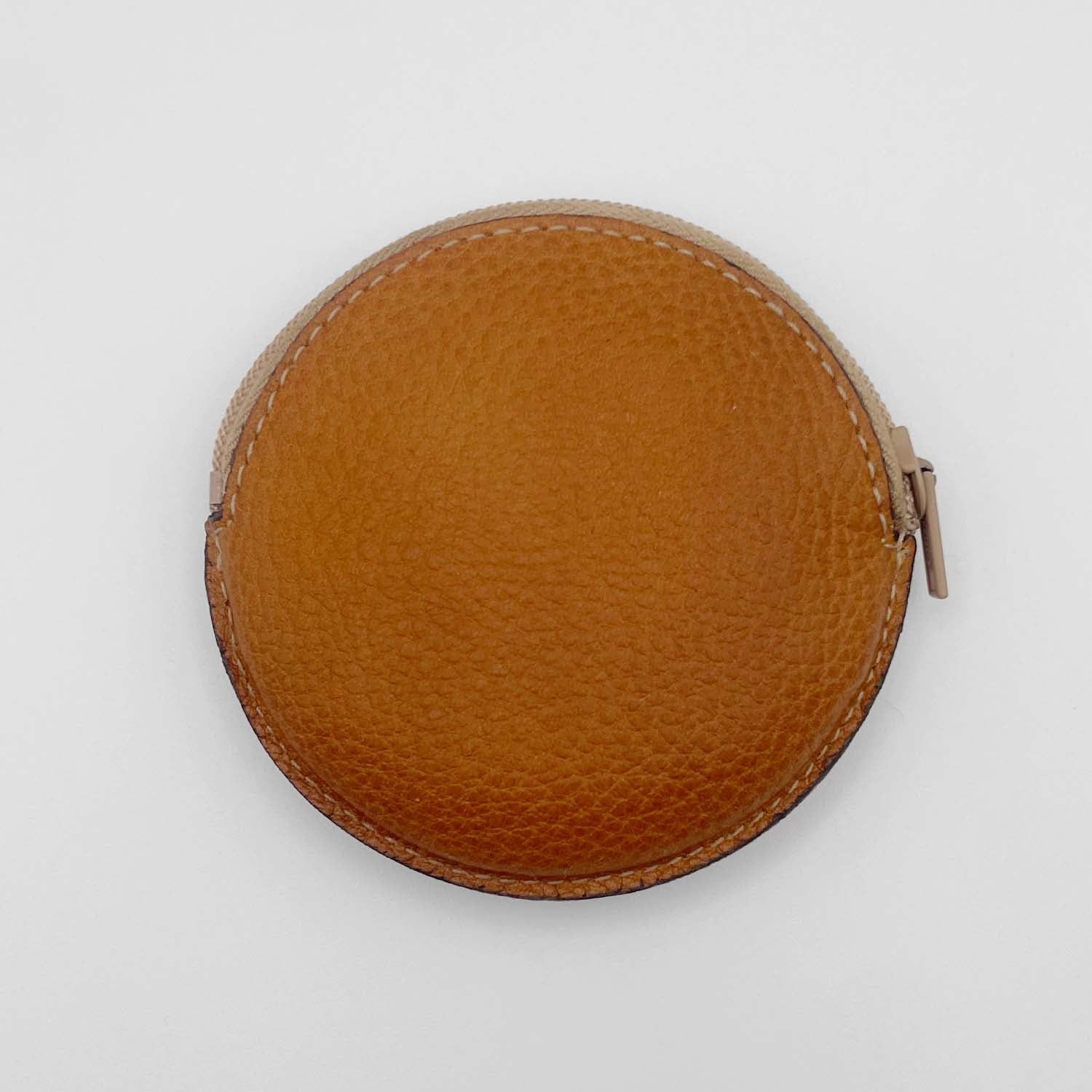 LOEWE ロエベ アナグラム ラウンド コインケース ブラウン 丸型 ロゴ