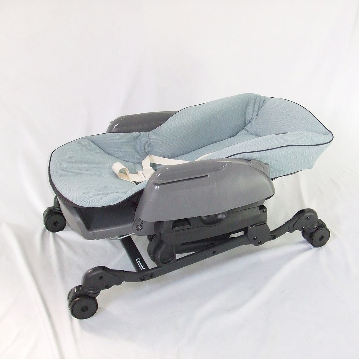 お得っ！厳選中古】美品 電動 ハイローチェア コンビ ネムリラAUTO