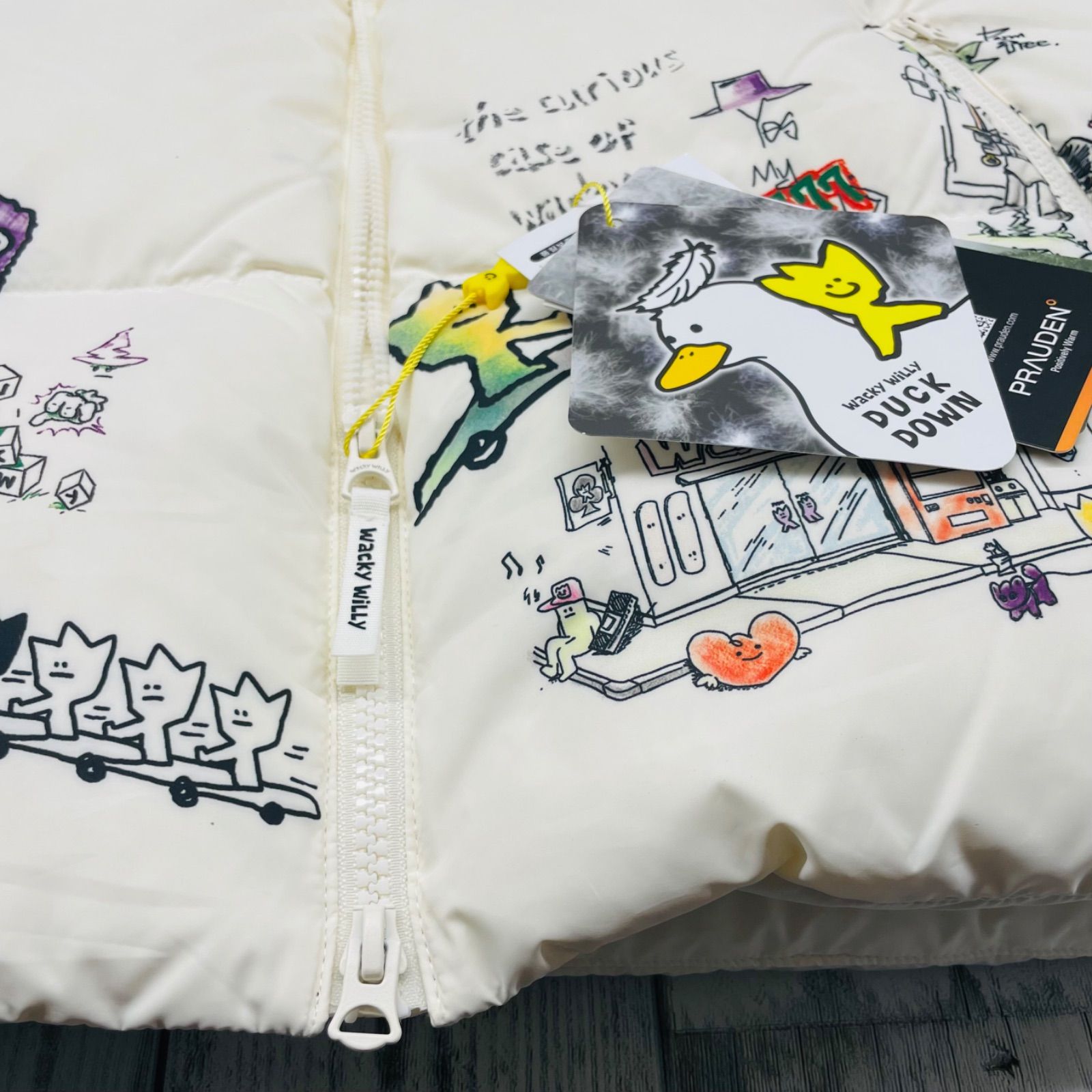 ♦️新品タグ付き♦️WACKY WILLY ホワイト ダウンジャケット M 【公式 