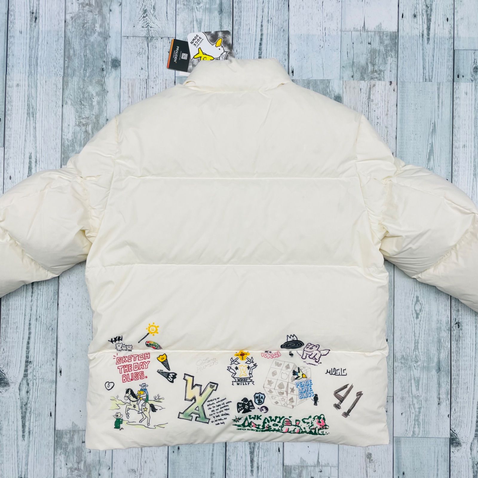 ♦️新品タグ付き♦️WACKY WILLY ホワイト ダウンジャケット M 【公式 