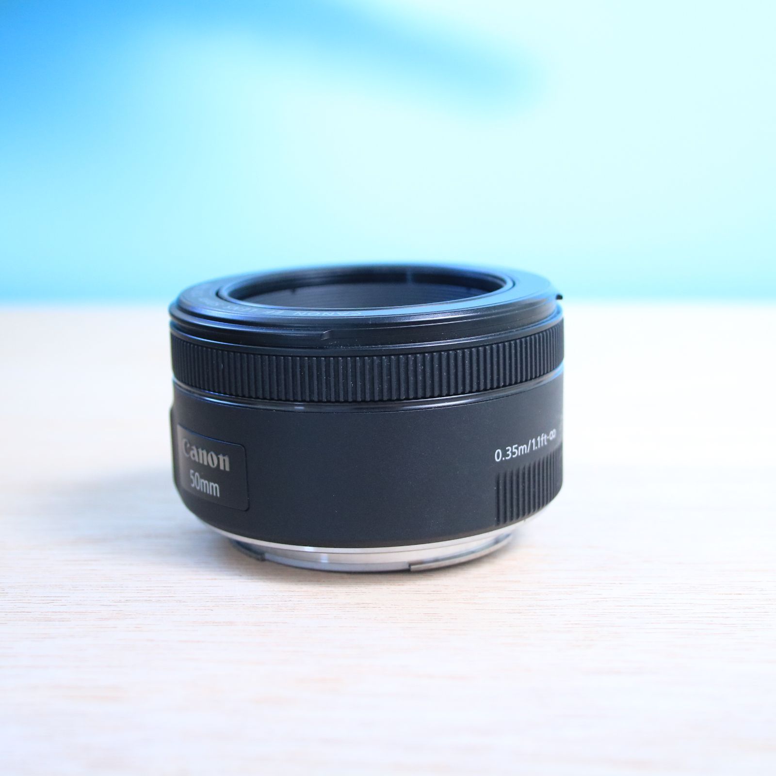 極美品❁明るい単焦点レンズ Canon キャノン EF 50mm F1.8 STM EF