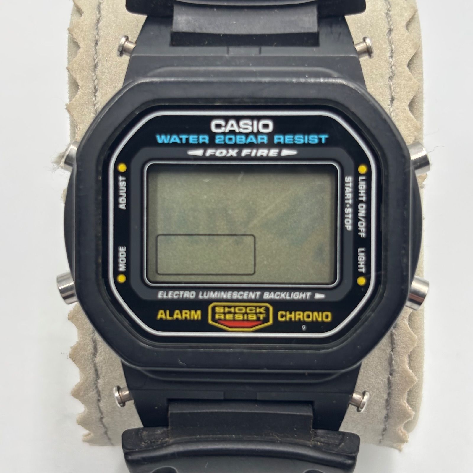 ◼︎カシオ CASIO G-SHOCK DW-5600E FOX FIRE スピードモデル デジタル