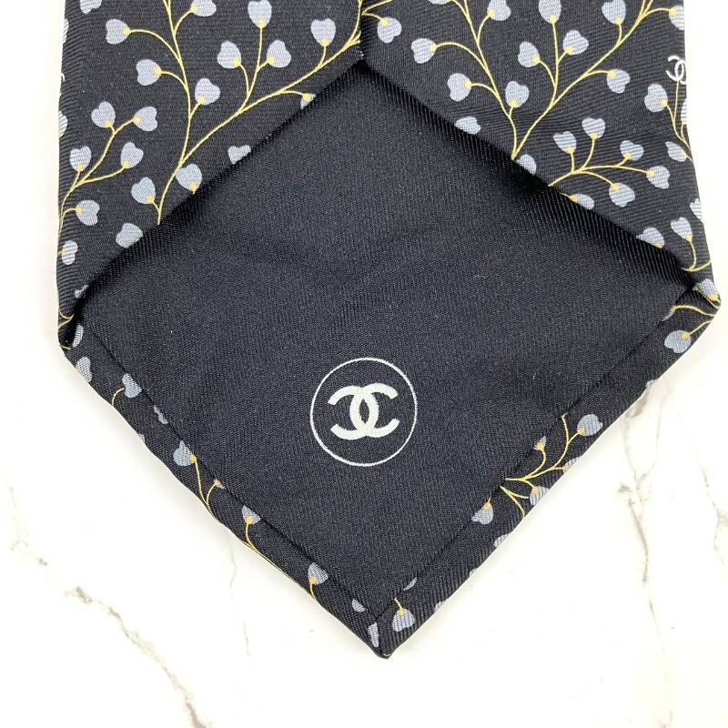 CHANEL シャネル ネクタイ ココマーク ロゴ ハート総柄 チェーン