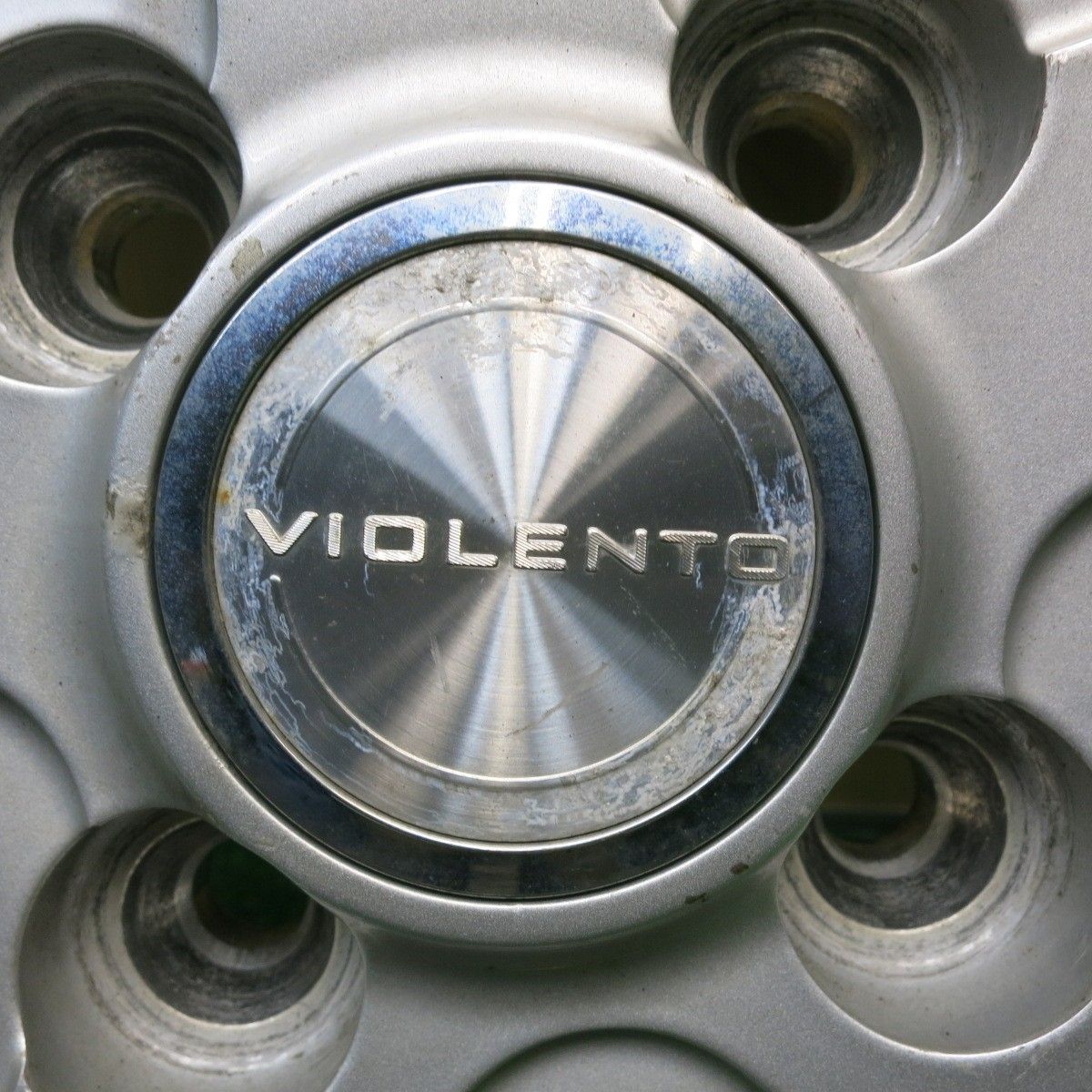 バリ溝！24年！8.5分☆スタッドレス 145/80R13 グッドイヤー アイス