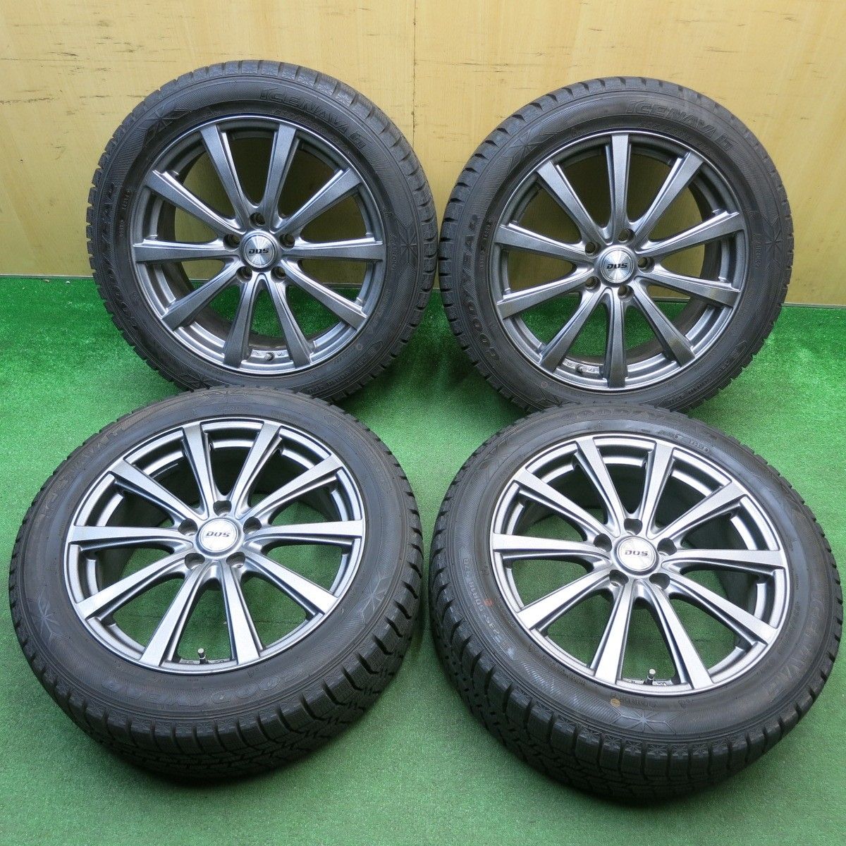 235/50r18 スタッドレス　バリ溝 バリ溝！キレイ！9.5分以上☆スタッドレス 235/50R18 グッドイヤー